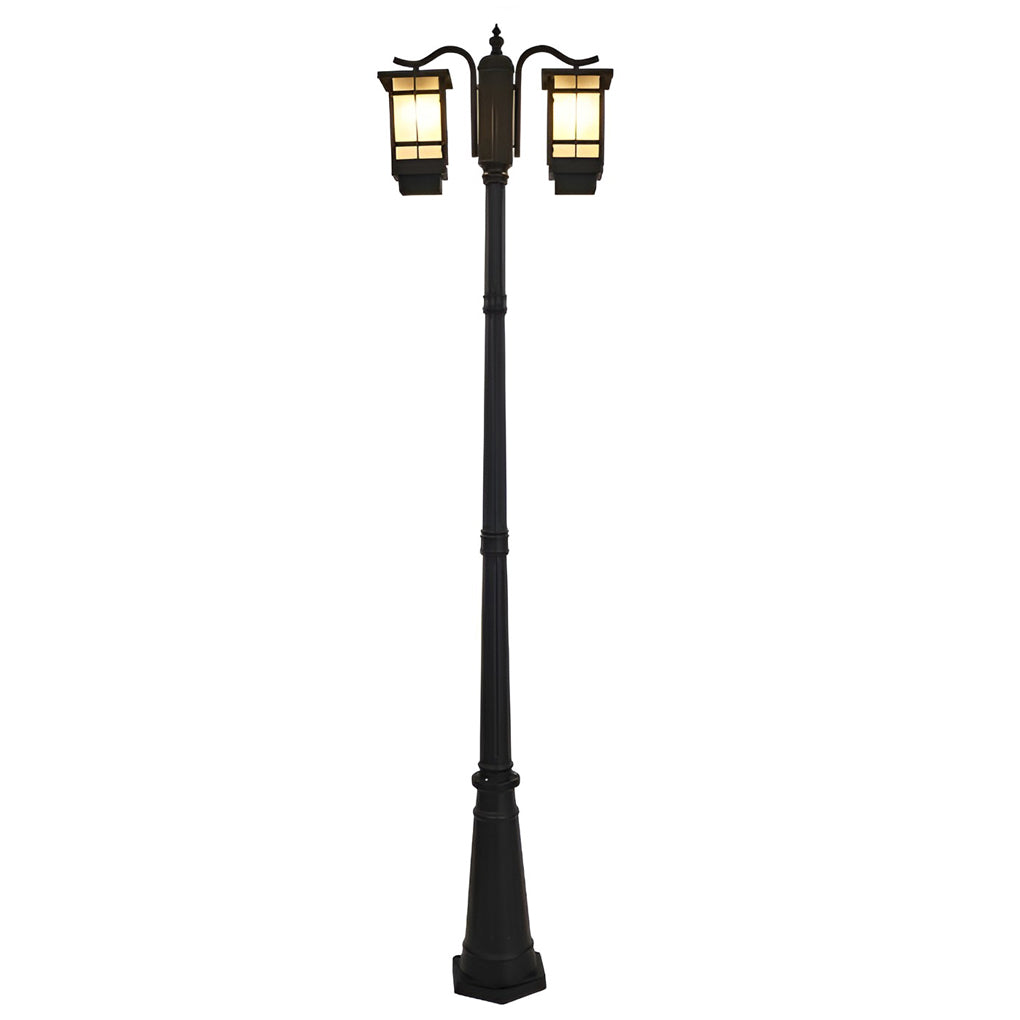 Modern Outdoor Post Light with Durable Aluminum Construction