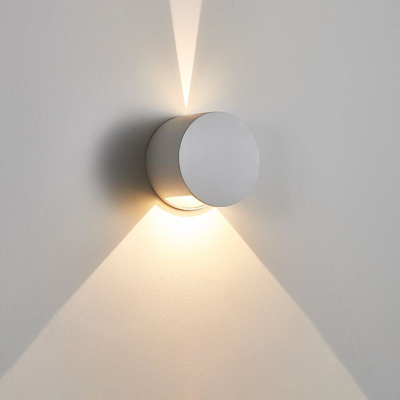 Minimalist Aluminium LED Wall Light with Soft Ambient Glow