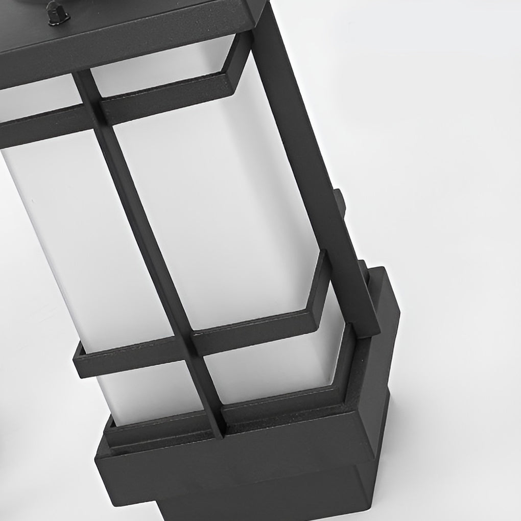 Modern Outdoor Post Light with Durable Aluminum Construction